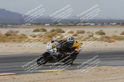 media/Mar-01-2025-Race Pace (Sat) [[ebf7b6e548]]/8-Vested (Turn 4 Inside) 11am/